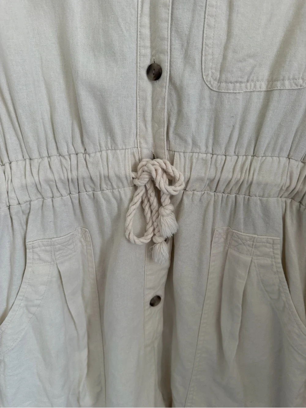 Universal Thread Cream Button-Up Collared Top - Picture 6 of 8